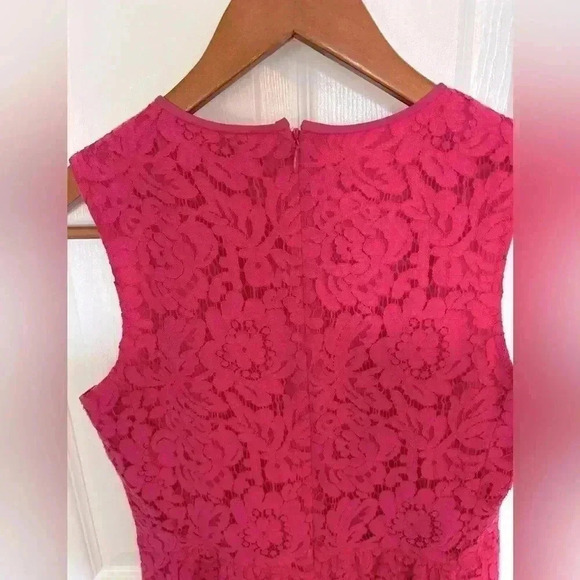 J.Crew Bright Pink Peplum Sleeveless Lace Top Size 2 - Picture 6 of 7
